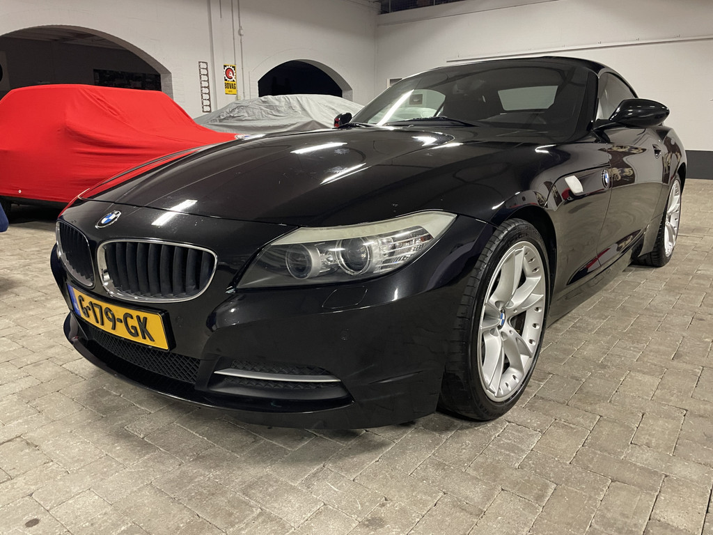 BMW Z4 Roadster sDrive23i Executive 49166767-0.jpg | Autobedrijf Wim Polman